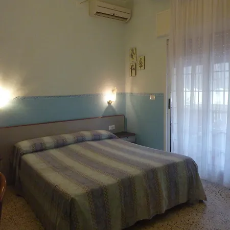 Marco Polo Отель