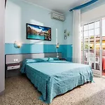 Marco Polo Hotel 2*