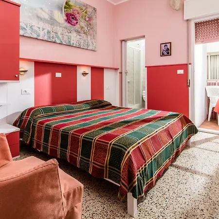 Marco Polo Hotell 2*