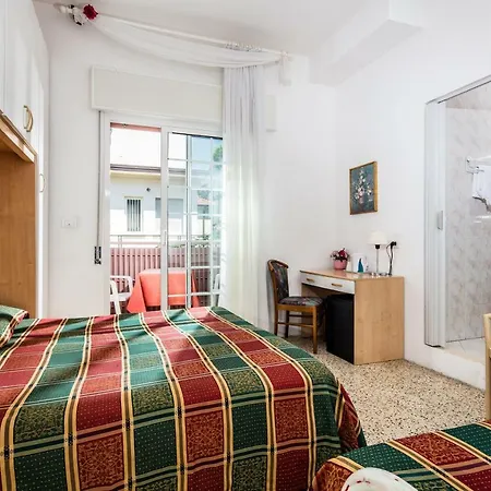 Marco Polo Hotell 2*